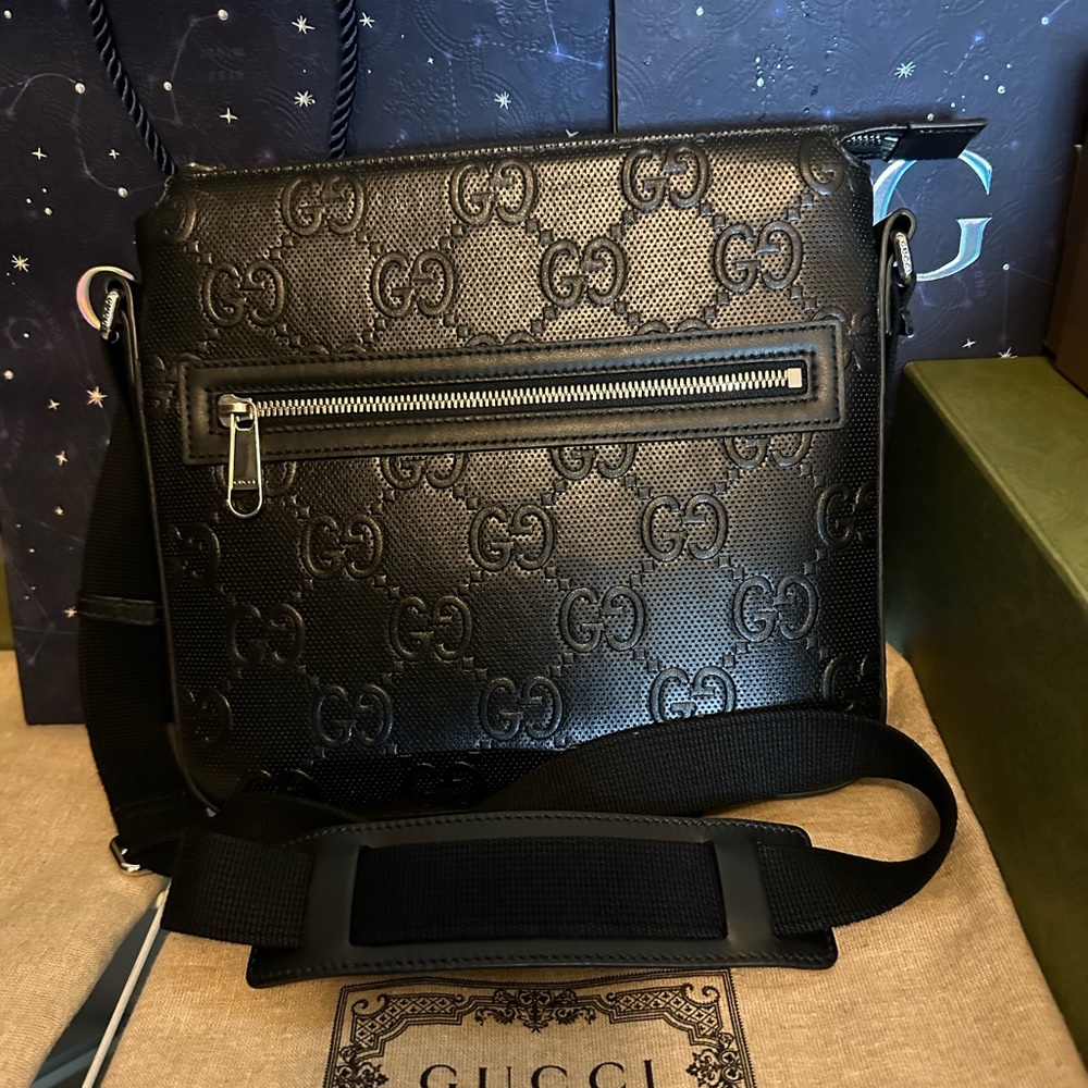 Men’s Gucci monogram shoulder bag